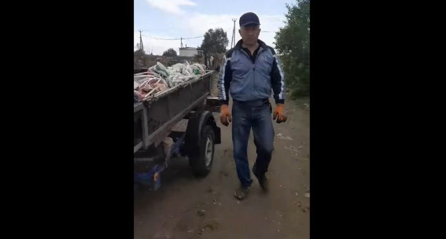 Дачи Подсинее, Абакан мужчина на Тойота т 879 ва (138 регион)